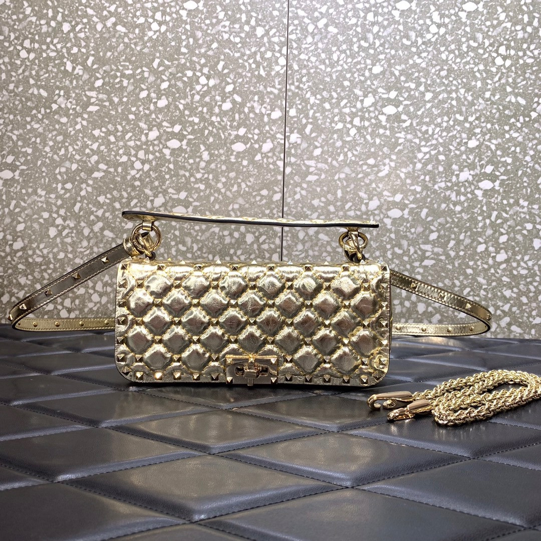 HOT SALE VALENTINO ROCKSTUD SPIKE SHOULDER BAG IN CRACKLE-EFFECT METALLIC