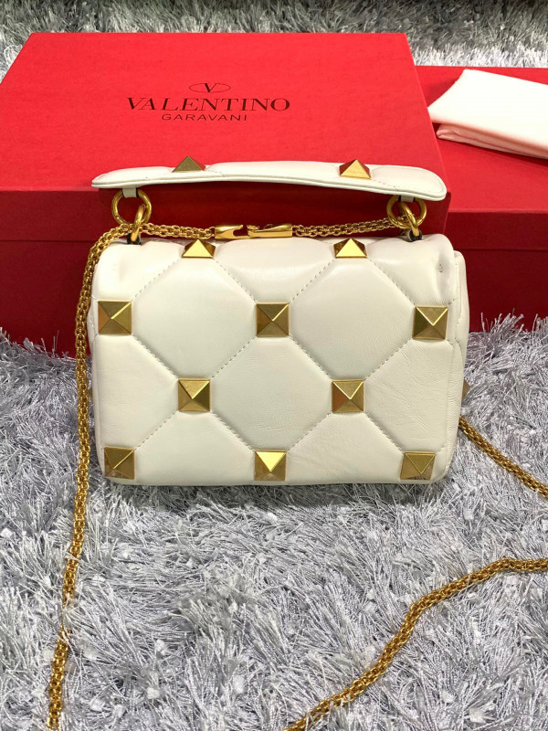 HOT SALE VALENTINO MEDIUM ROMAN STUD THE SHOULDER BAG