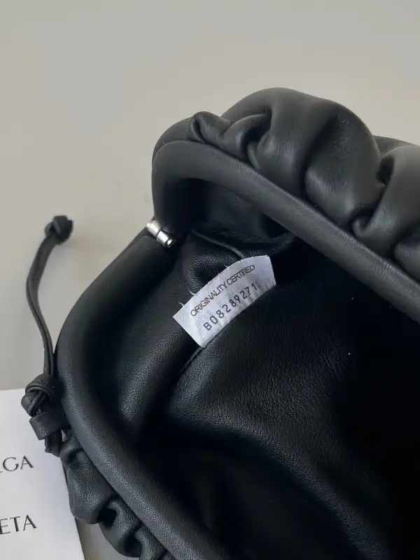 First Bag Ru BOTTEGA VENETA MINI POUCH