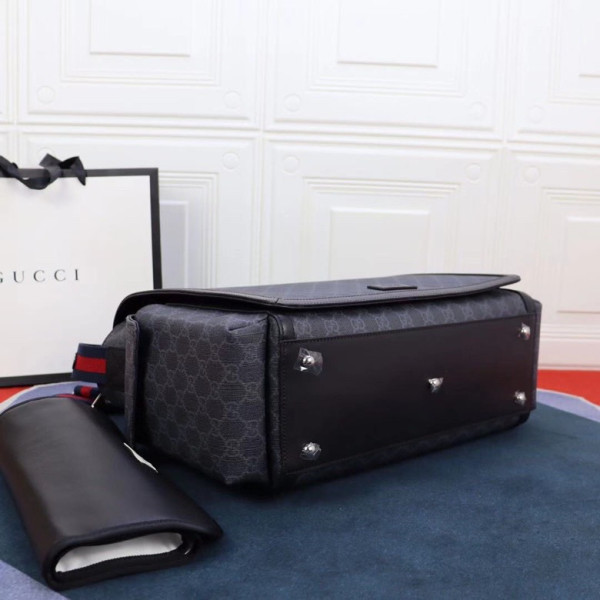 HOT SALE GUCCI GG Supreme diaper bag