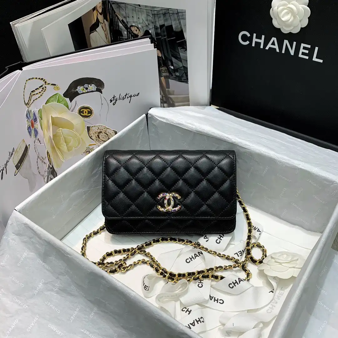 CHANEL WALLET