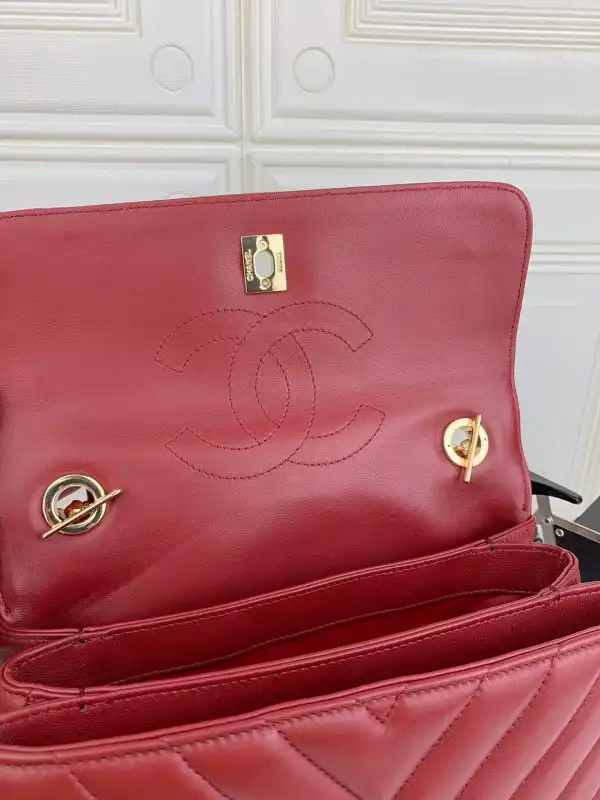 CHANEL TRENDY BAG