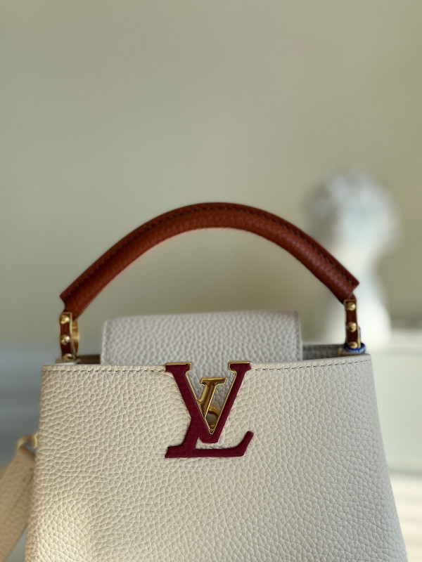 HOT SALE LOUIS VUITTON CAPUCINES MINI