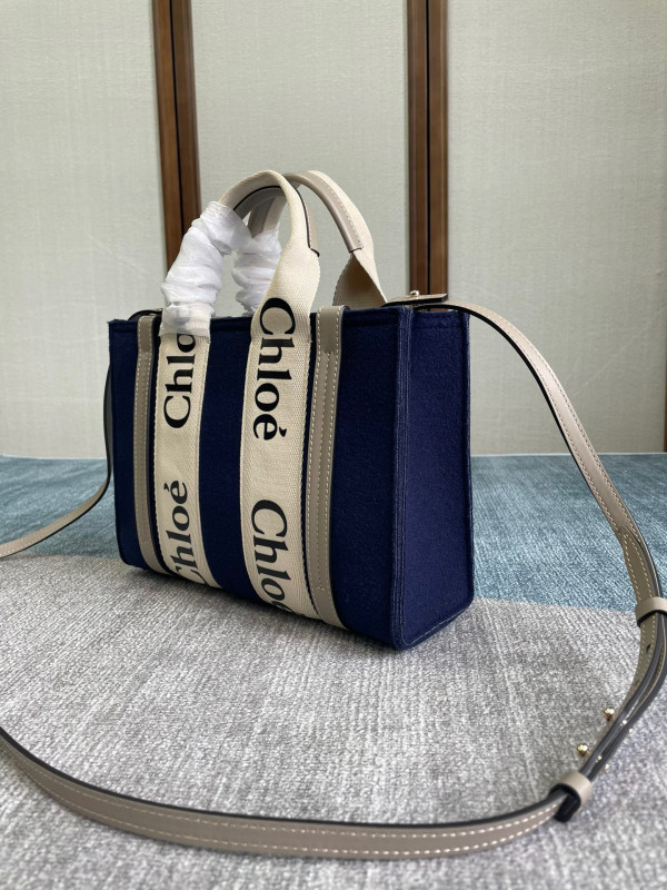 HOT SALE CHLOÉ SMALL WOODY TOTE BAG WITH STRAP