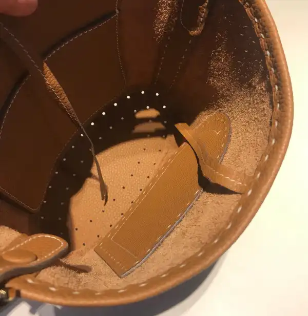 DELVAUX Pin Mini Bucket