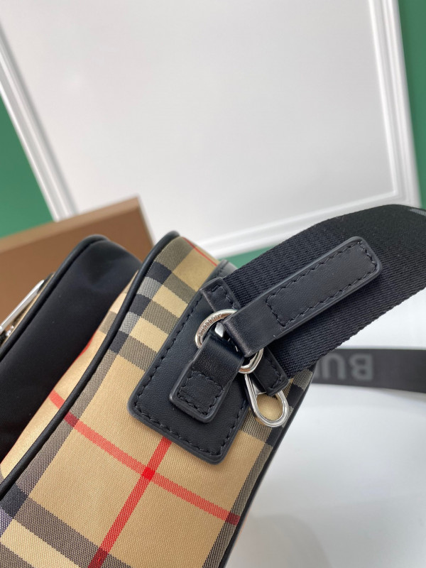 [FREE SHIPPING] BURBERRY Vintage Check and Leather Crossbody Bag