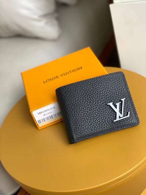 LOUIS VUITTON MULTIPLE WALLET