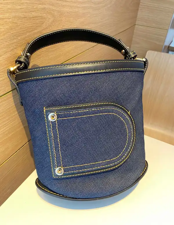 DELVAUX Pin Mini Bucket