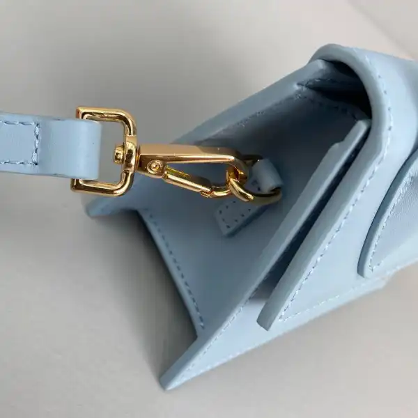 JACQUEMUS Le Chiquito Mini Bag