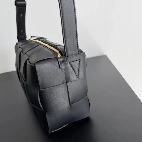 Frstbag ru BOTTEGA VENETA BRICK CASSETTE