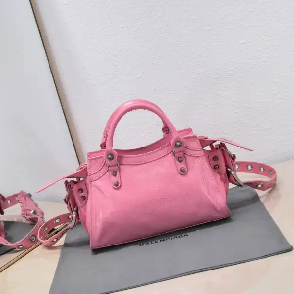 First bag ru BALENCIAGA NEO CAGOLE XS HANDBAG