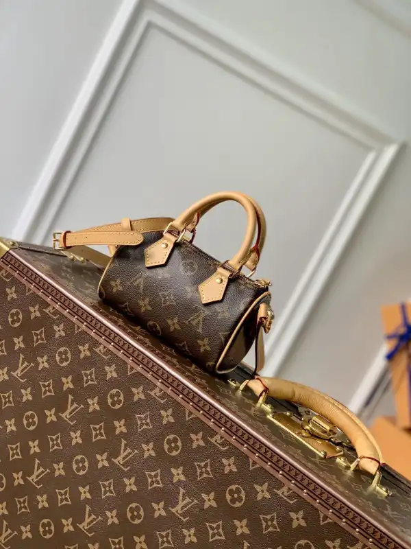 Frstbag ru LOUIS VUITTON NANO SPEEDY