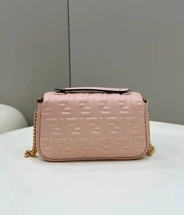 FENDI BAGUETTE CHAIN MIDI 397B98-24*14*7CM