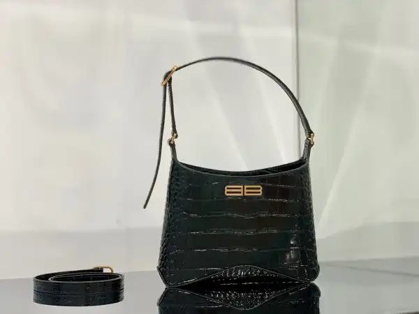 Firstbag Ru BALENCIAGA XX SMALL HOBO BAG