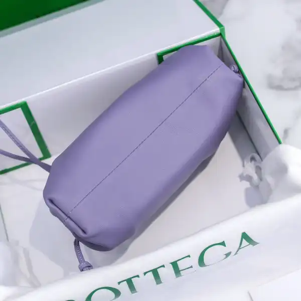 BOTTEGA VENETA MINI POUCH