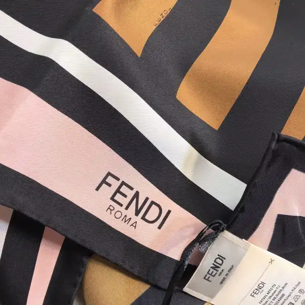 Yupoo bagsoffer FENDI SCARF