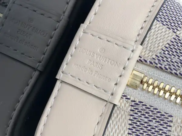 Louis Vuitton ALMA BB