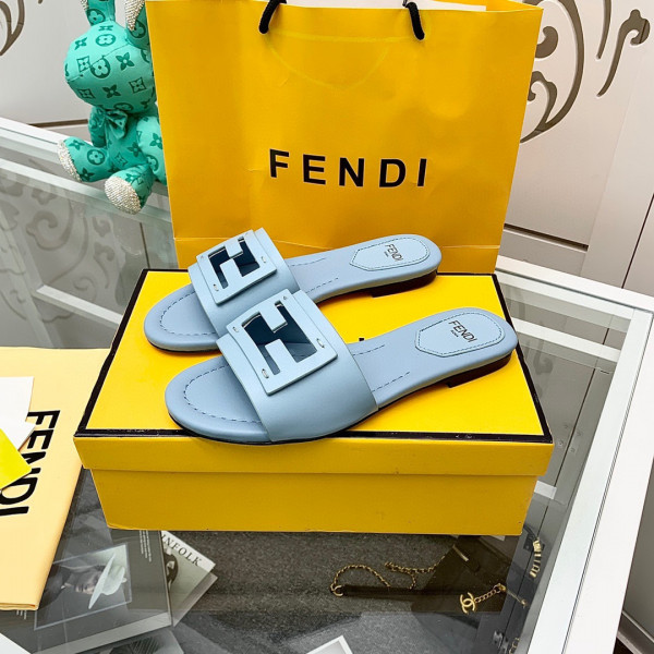 HOT SALE Fendi Signature