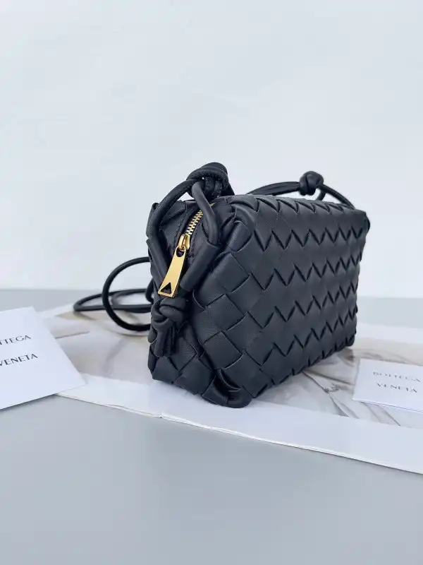 BOTTEGA VENETA Mini Loop Camera Bag