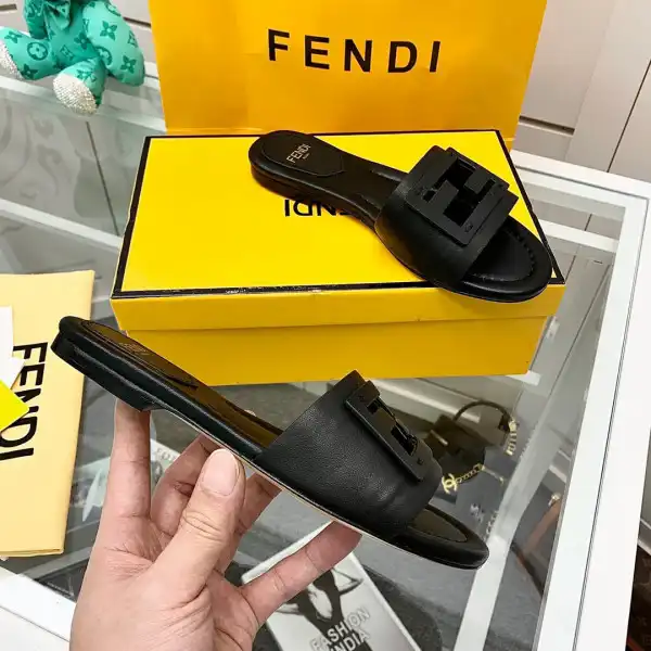 Fendi Signature