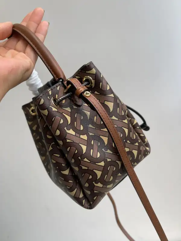 BURBERRY Bucket Bag