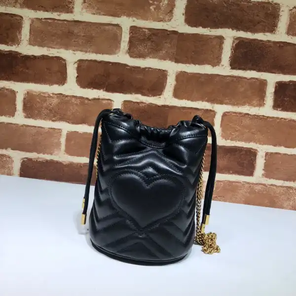 Firstbag Ru GUCCI GG Marmont mini bucket bag