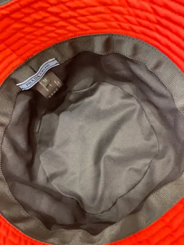 First bag ru PRADA Nylon Bucket Hat