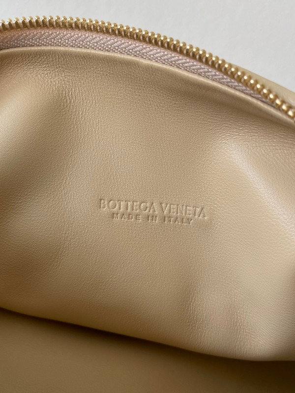 HOT SALE BOTTEGA VENETA Teen Jodie