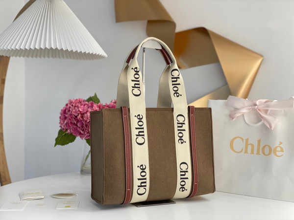 HOT SALE CHLOÉ medium woody tote bag