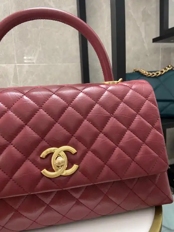 First Bag Ru CHANEL COCO HANDLE BAG