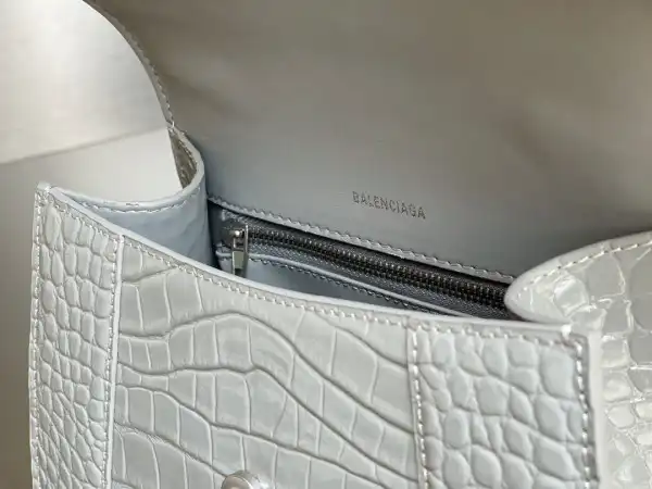 First bag ru BALENCIAGA HOURGLASS