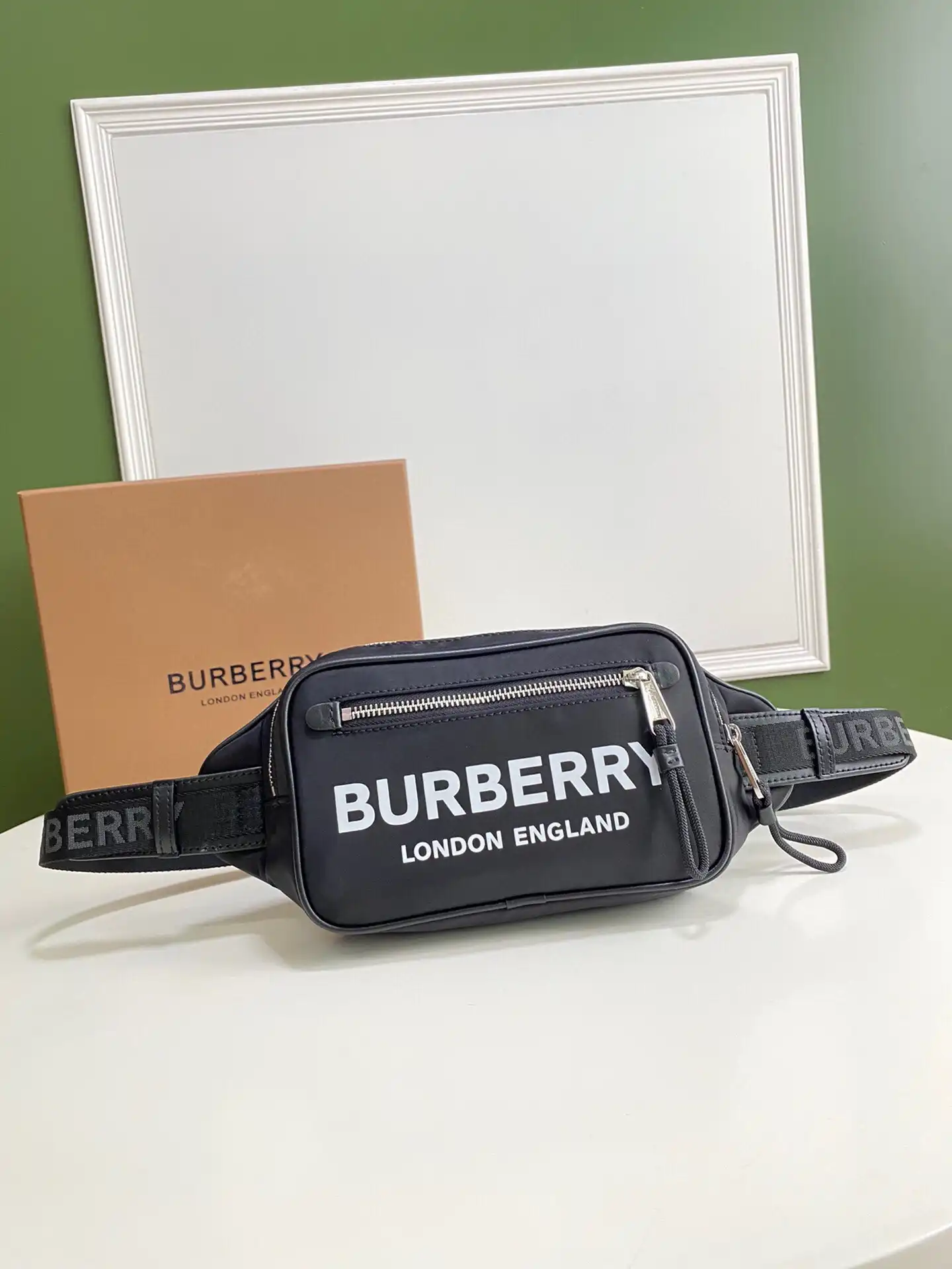 BURBERRY BUM BAG