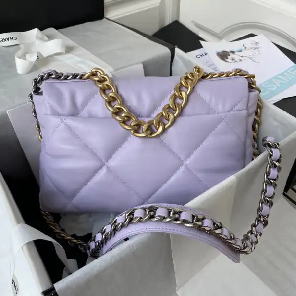 CHANEL 19 FLAP BAG