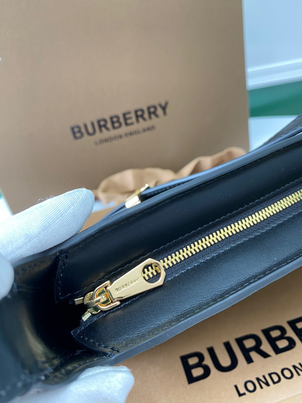 HOT SALE BURBERRY Leather TB Shoulder Bag