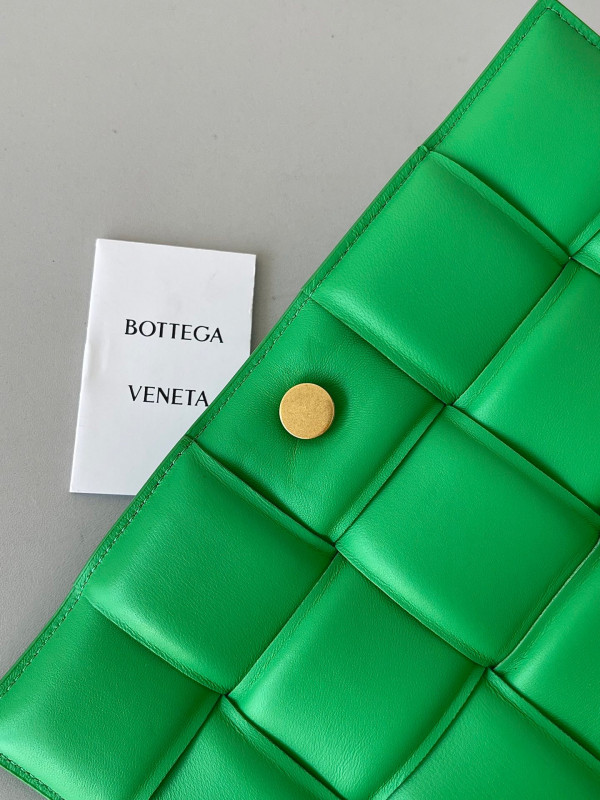 HOT SALE BOTTEGA VENETA CASSETTE