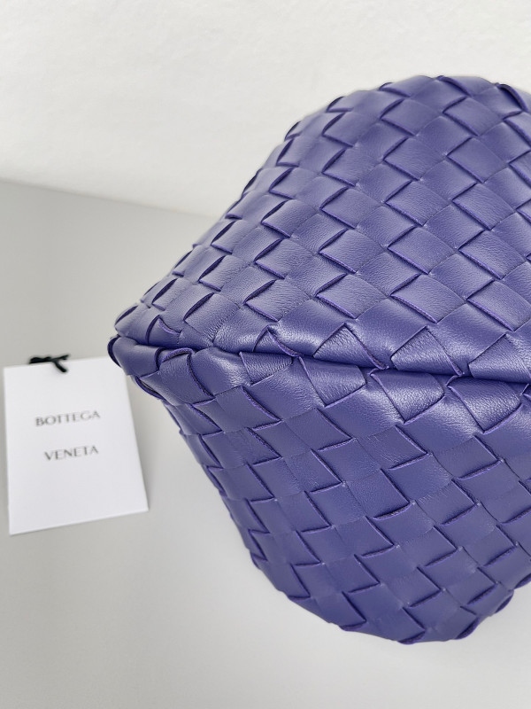 HOT SALE BOTTEGA VENETA Turn