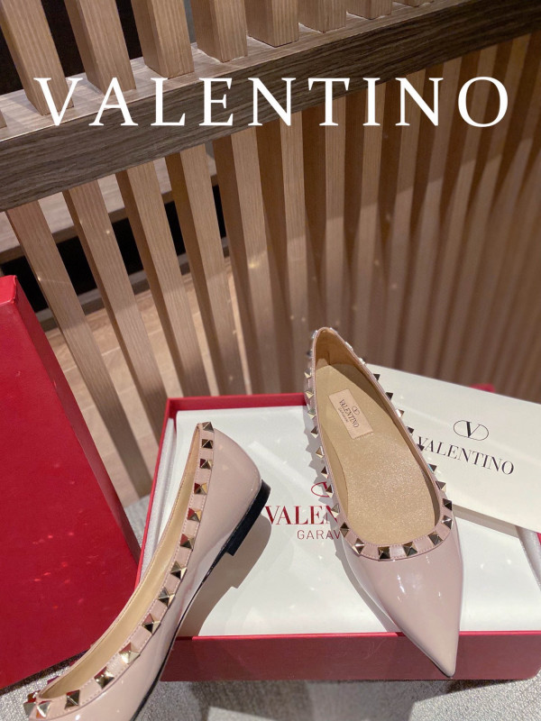 HOT SALE VALENTINO ROCKSTUD FLAT