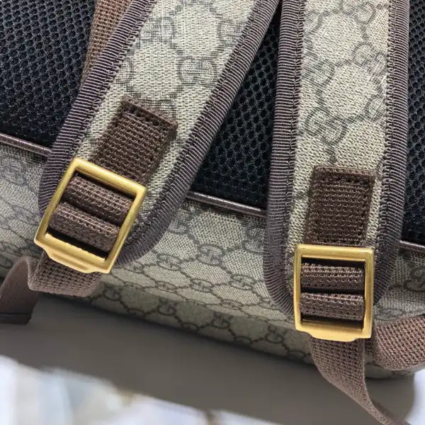 Gucci Ophidia GG medium backpack