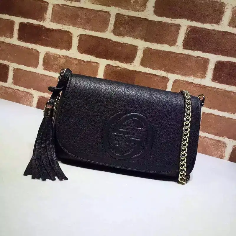 Gucci soho chain bag