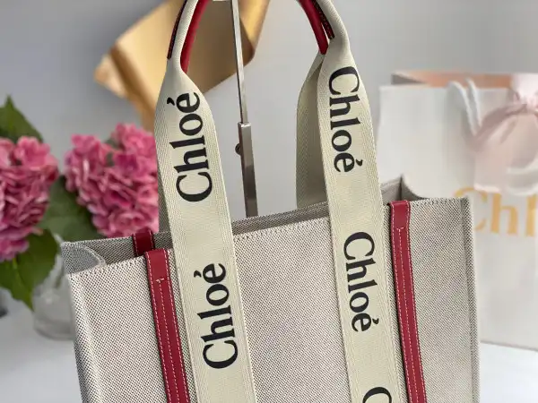 CHLOÉ medium woody tote bag