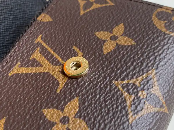 Cheap LOUIS VUITTON ZOÉ WALLET