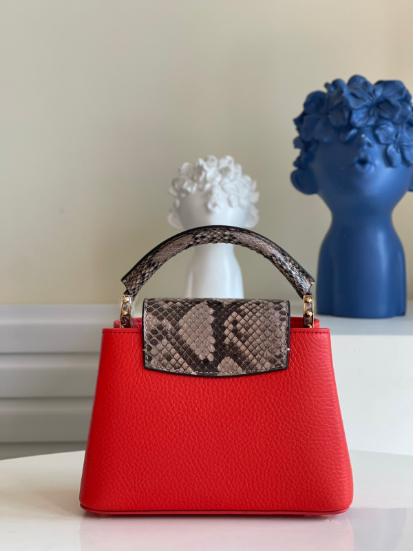 HOT SALE LOUIS VUITTON CAPUCINES MINI