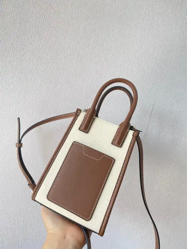 First bag ru BURBERRY MICRO Frances Tote