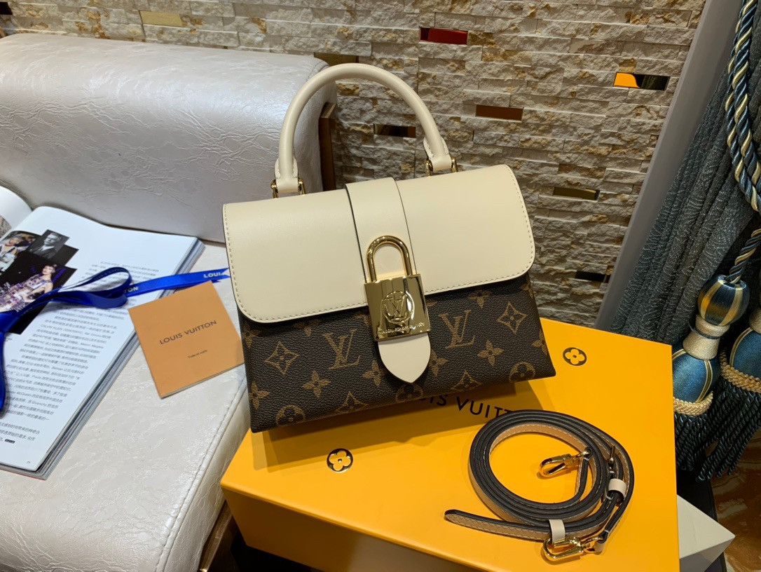 LOUIS VUITTON LOCKY BB