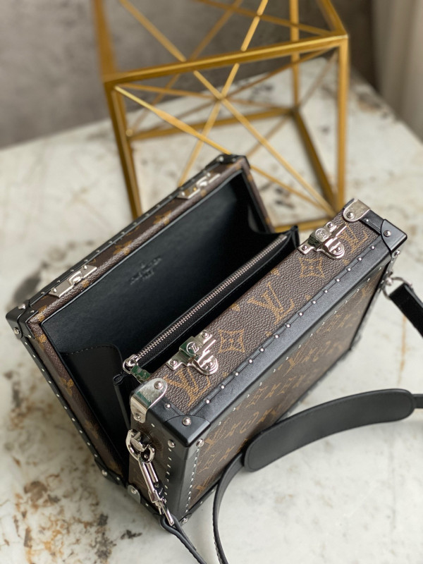 HOT SALE LOUIS VUITTON CLUTCH BOX