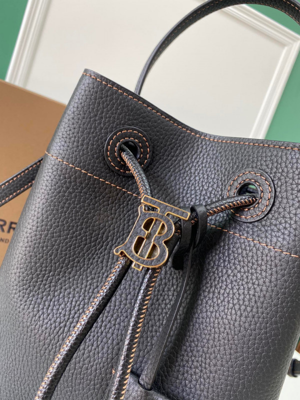 HOT SALE BURBERRY Small TB Bucket Bag