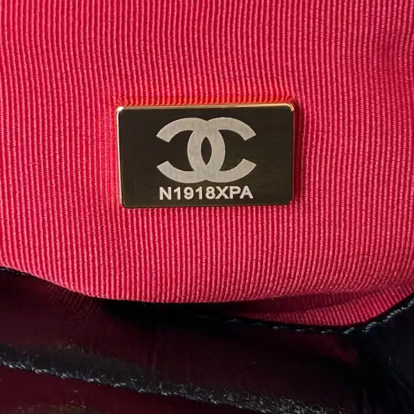 First bag ru CHANEL HOBO HANDBAG