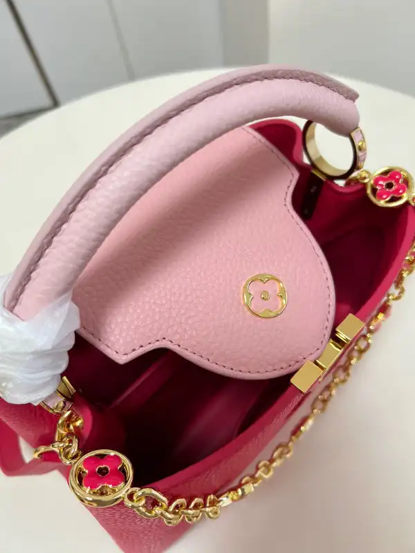 LOUIS VUITTON CAPUCINES BB