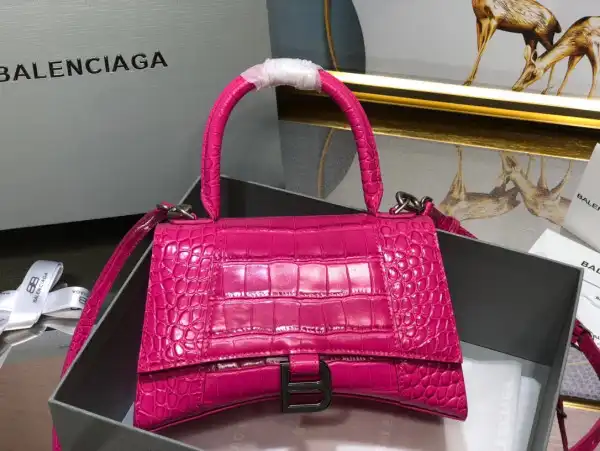 First bag ru BALENCIAGA HOURGLASS