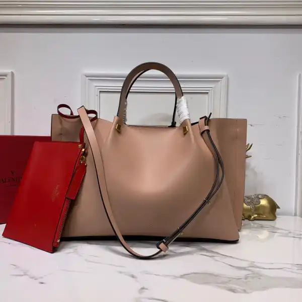 Yupoo bagsoffer VALENTINO GARAVANI ESCAPE TOTE BAG